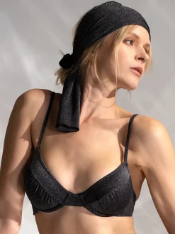 Czarna długa apaszka na głowę modny materiał Lurex
