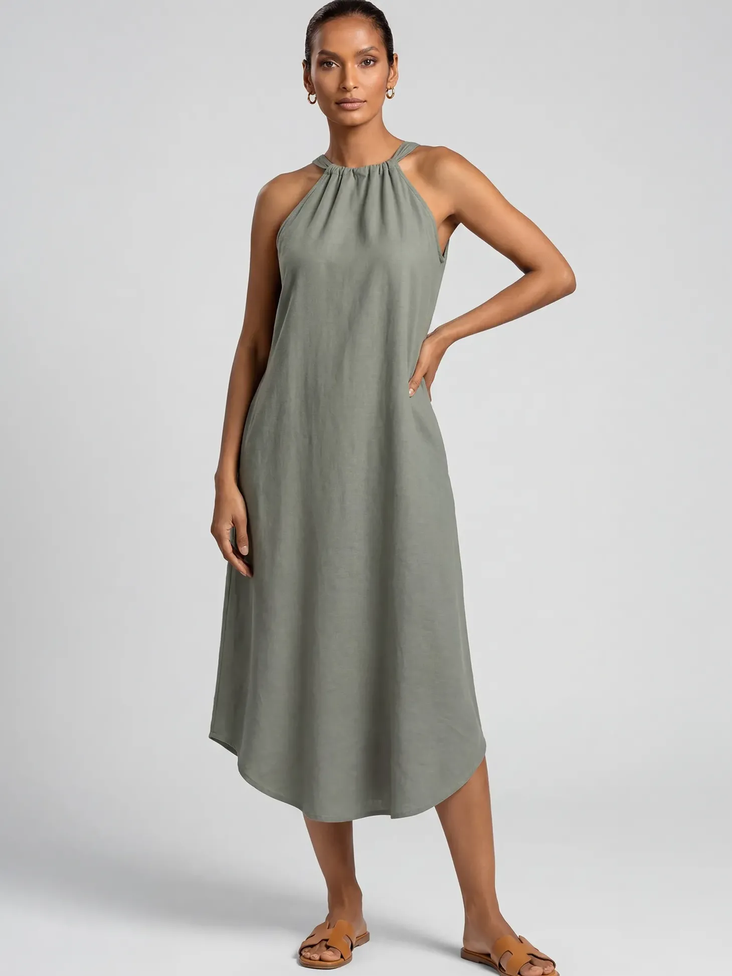 Sukienka maxi z lnem na ramiączkach F252/857 khaki